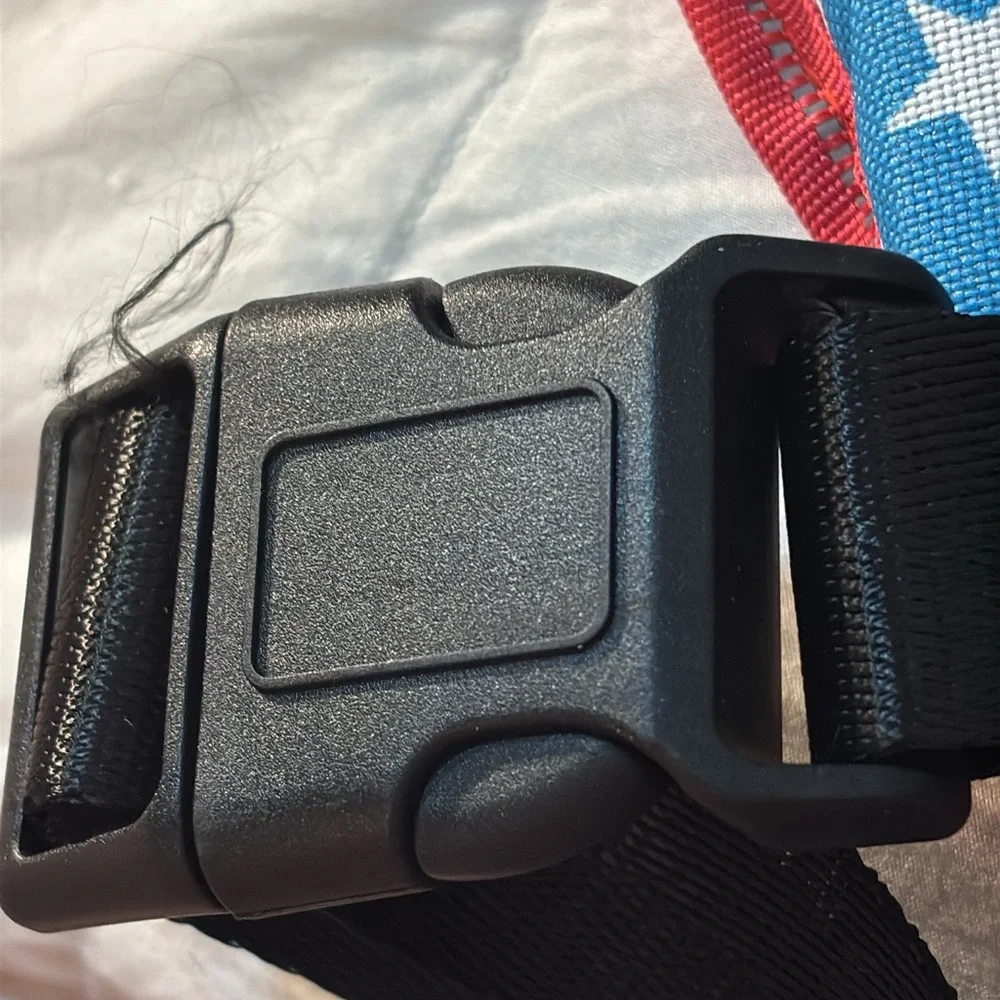 New No Pull Blue Star Dog Harness with Red Trim adjustable reflective medium - Picture 13 of 14